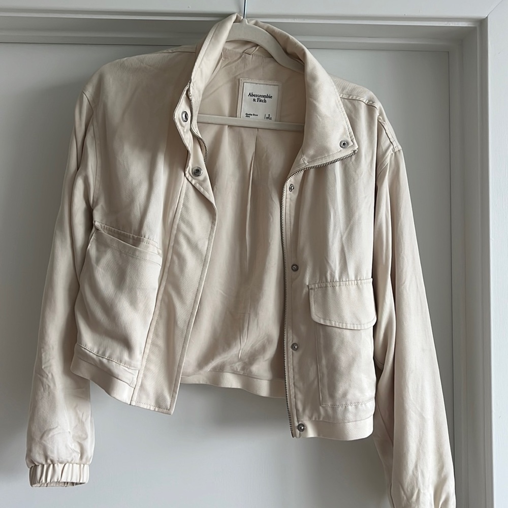 Abercrombie Cropped Drapey Bomber Jacket